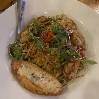 Santiago Shrimp Linguine