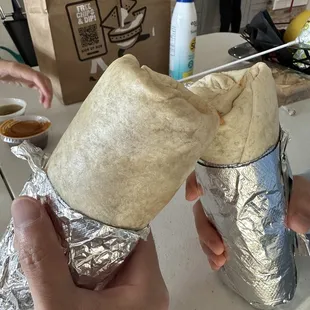 Burritos touching