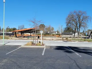 Eastern Oak Park