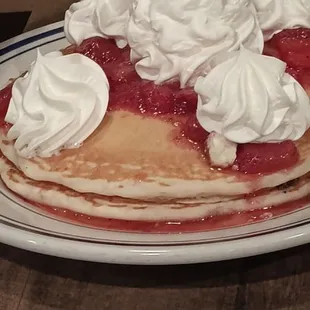 Strawberry Cheesecake Pancakes
