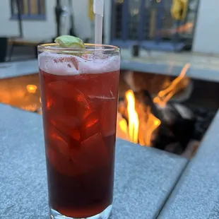 Del Rey Cocktail (pomegranate, blue curaçao, vodka)