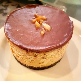 Peanut butter torte