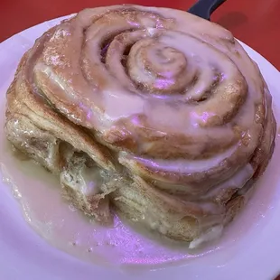 Cinnamon roll