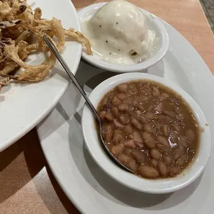 Beens and mashed potatoes To cold to eat