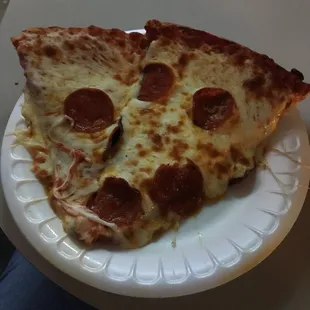 Pizza is good. Beats little sleasers