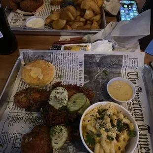 3pc Fried Chicken with Mac and Cheese, a biscuit a la carte $1 more/Spicy ($1 more)Chicken Sándwich and Fries