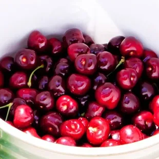 beautiful, delicious cherries!