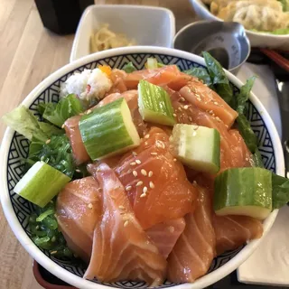 Salmon Poke