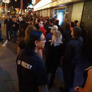 Almost 3 hour line for a concert because the sound system is jacked. Boo. Get your S together FCC