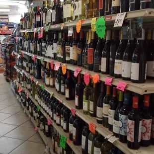 Large selection of popular California wines and nearby wineries