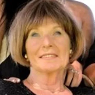 CAROLE M A.