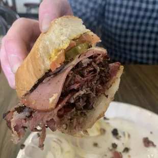 Pastrami sandwich (medium)