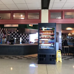 Located by gate B9 is a great place for fresh beignets.