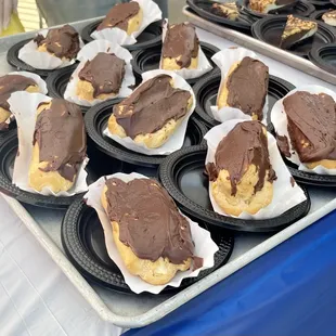 Eclairs