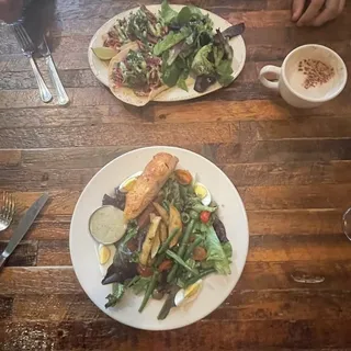 Salmon Nicoise