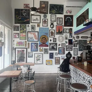 I didn't get to look at all of them, but this is the coolest restaurant wall in gville!!! What?!?