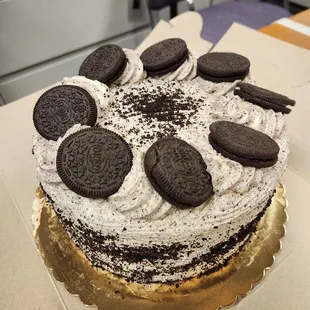an oreo cake