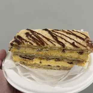 Puff pastry layered with Bavarian crème