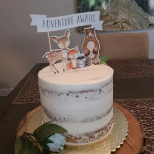 Marble cake with vanilla filling