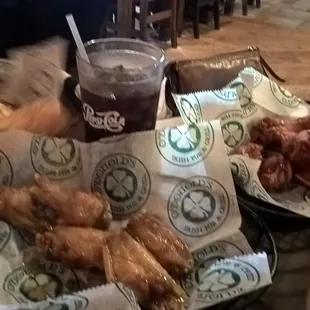 food, poultry, bbq wings, chicken wings and fried chicken, chicken wings, fried chicken wings, chicken, bbq chicken, fried chicken