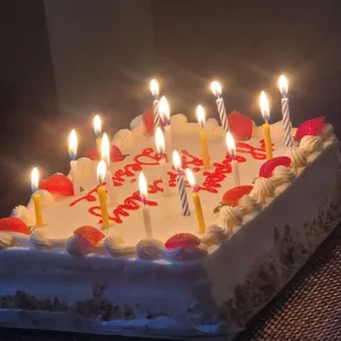 1/4 strawberry cake.