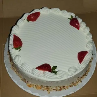 Strawberry original cake. Delish!