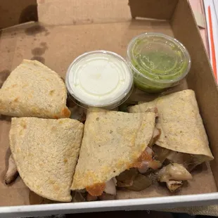 La Gringa Quesadilla