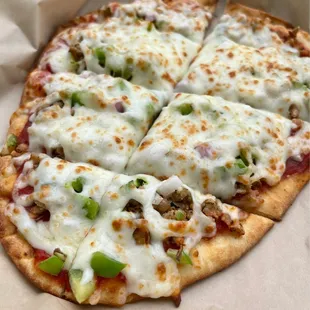 Cosmopolitan Flatbread Pizza