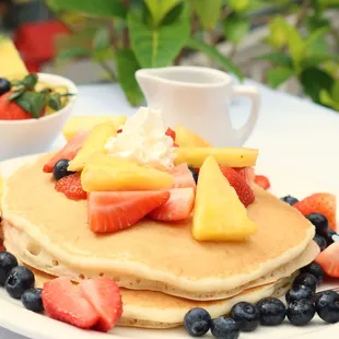 All Fruits Pancake