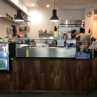 Juice and smoothie bar