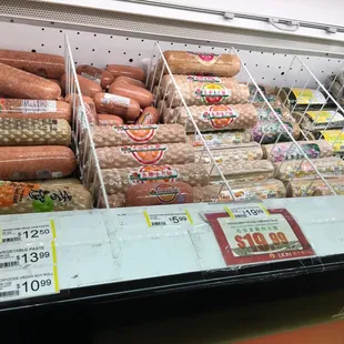 Vegetarian/vegan meats!