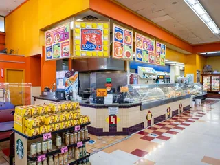 Lucky 7 Supermarket - Tully