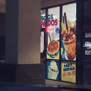 Open at 8:45p.m. On a weekday.