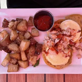 LOBSTER BENEDICT