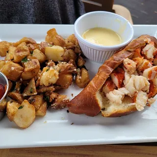 Lobster Roll