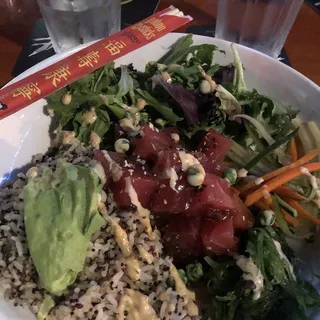 TUNA POKE BOWL