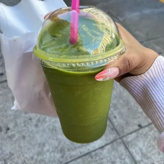 Ginger Peach Green Smoothie