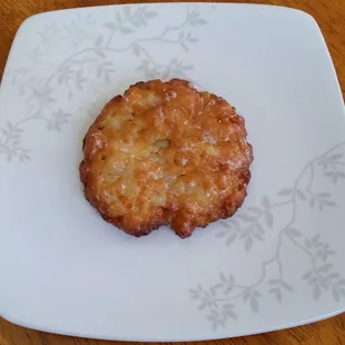 Mini apple fritter ($0.89)