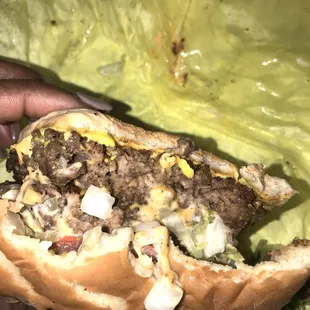 My double cheeeez Burga'