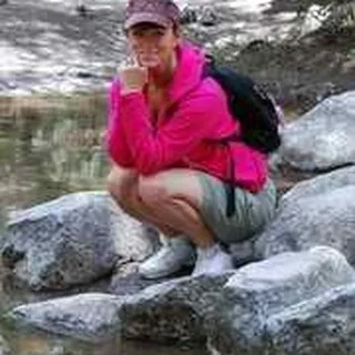 Lori C.
