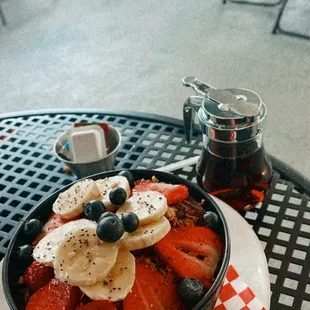 Yummy açaí bowl