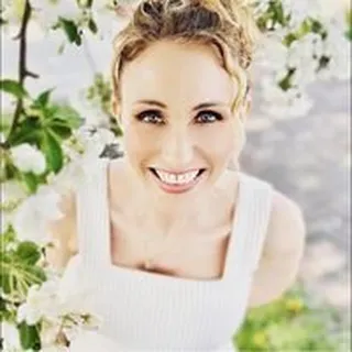 Tonia S.