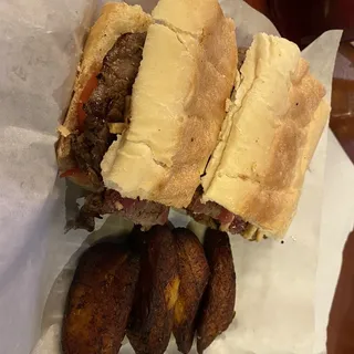 Pan con Bistec