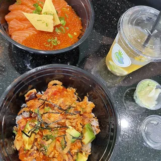 Salmon and Ikura Don