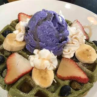 Matcha Waffle with Trio Fruit