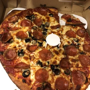 Medium pepperoni with black olives