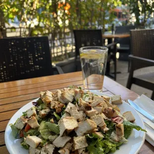 Fresh Corn Grilled Salad w/ Chicken