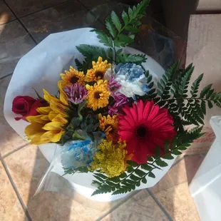 Awesome boquet of flowers for my daughter&apos;s play!  Only 10 bucks