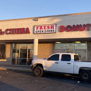 Fresh Donuts
