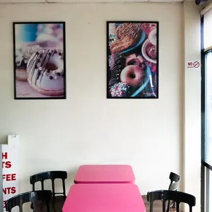 Tables are always clean, which is surprisingly hard to find in shops like these.